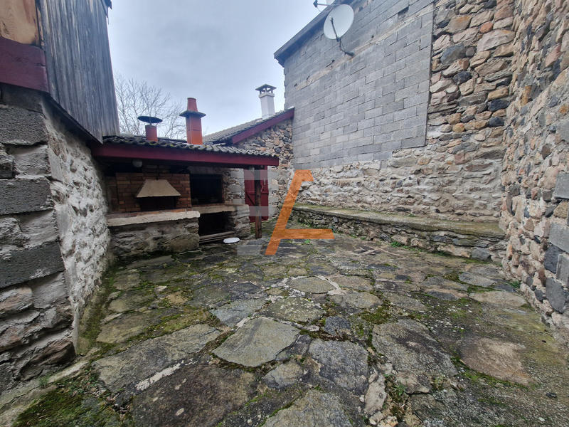 Maison de village - 180 m² - 6 pièces