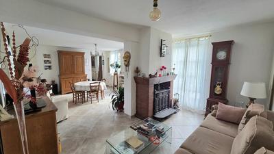 Maison - 168 m² - 7 pièces