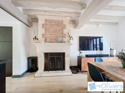 Appartement - 85 m² - 3 pièces