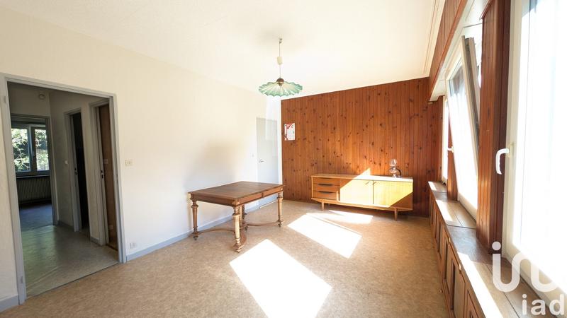 Maison - 198 m² - 7 pièces