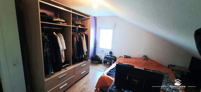 Maison - 105 m² - 5 pièces