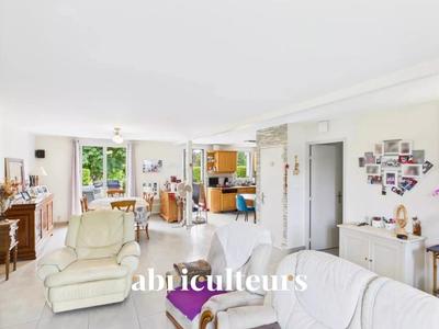 Maison - 117 m² - 7 pièces