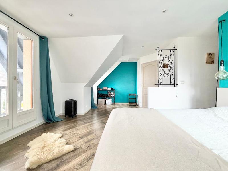 Maison - 130 m² - 5 pièces