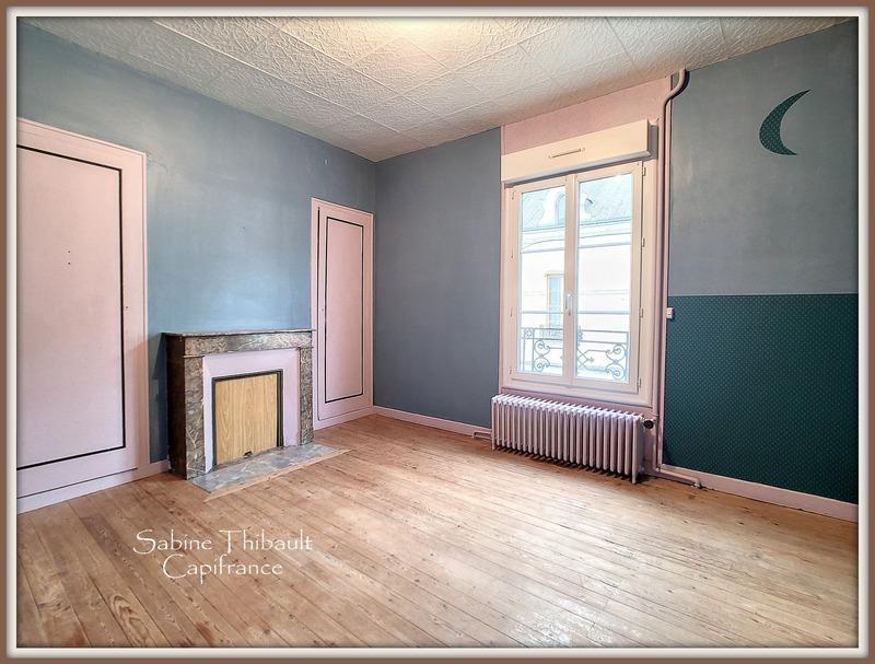 Immeuble - 145 m² - 8 pièces