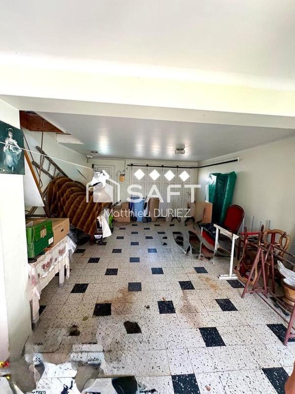 Maison - 180 m² - 10 pièces