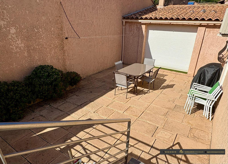 Villa - 100 m² - 4 pièces