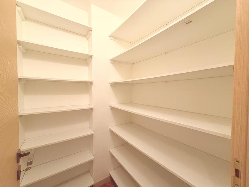 Appartement - 149 m² - 4 pièces