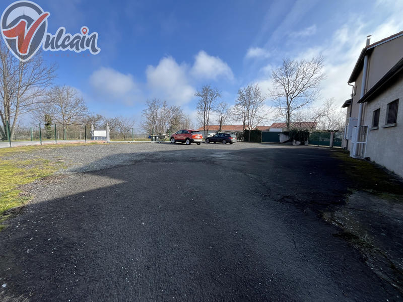 Local commercial - 186 m²