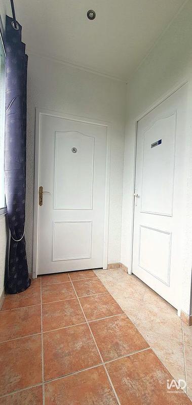 Local commercial - 610 m²