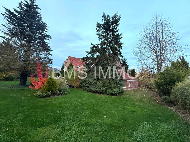 Maison - 230 m² - 6 pièces