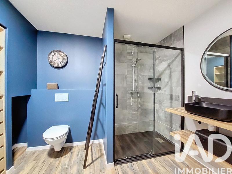 Maison - 205 m² - 8 pièces