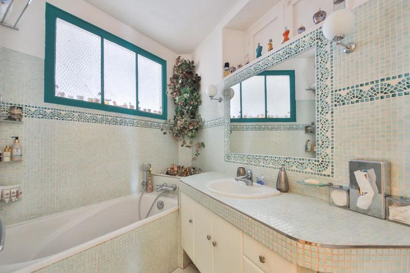 Appartement - 81 m² - 4 pièces