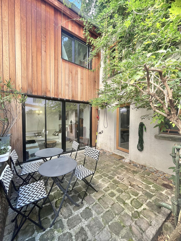 Maison - 93 m² - 5 pièces