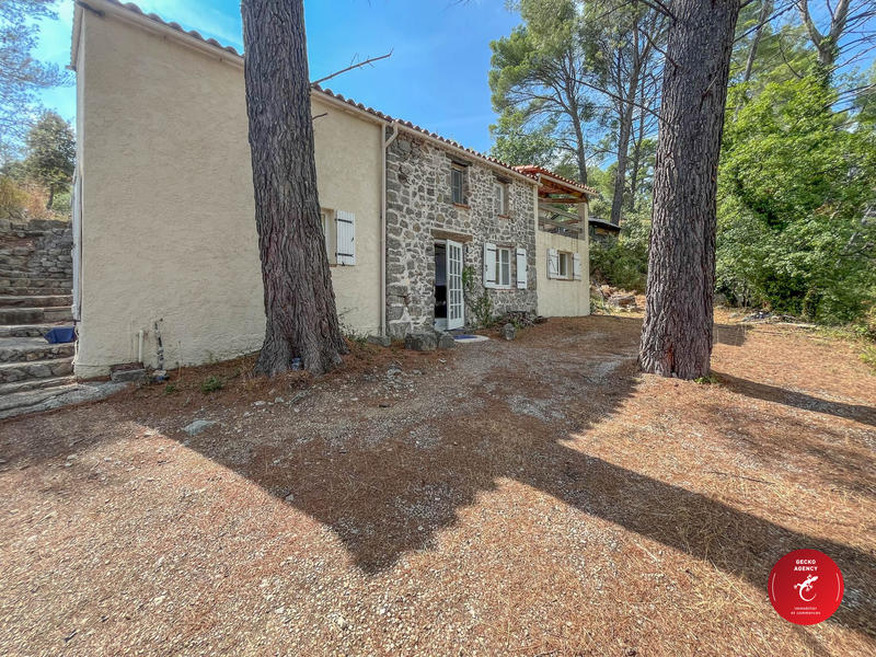 Maison - 70 m² - 4 pièces