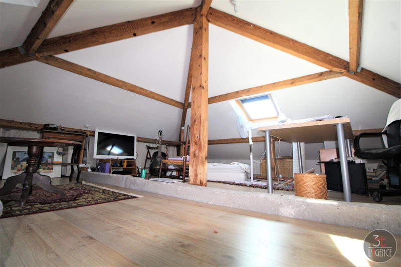 Maison ancienne - 182 m² - 8 pièces