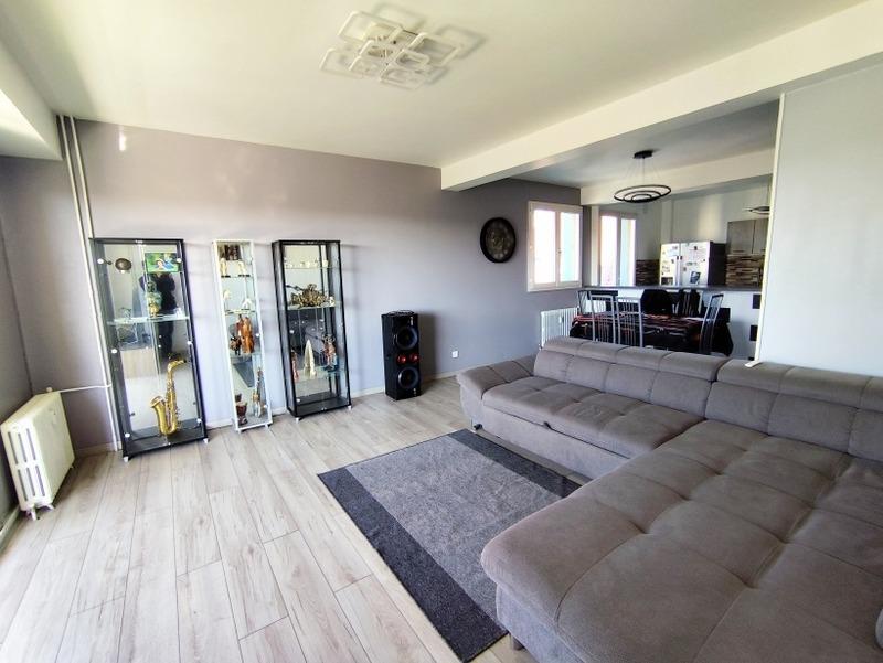 Appartement - 84 m² - 3 pièces