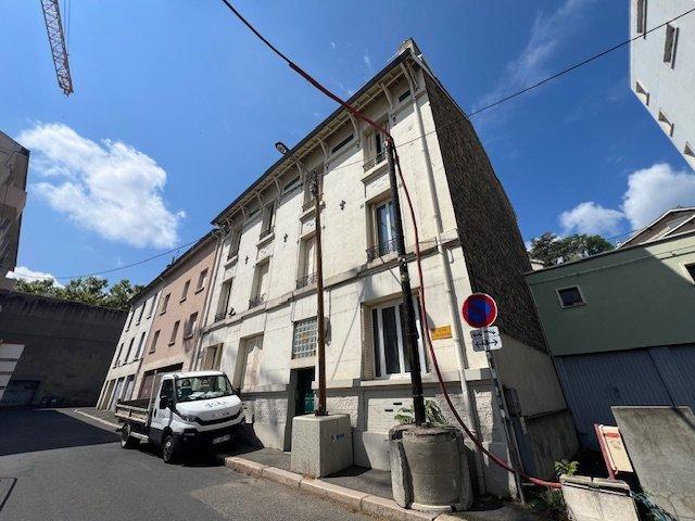 Immeuble - 401 m² - 3 pièces