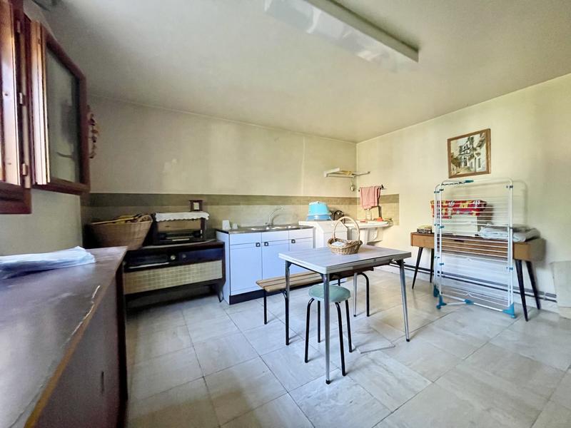 Maison - 264 m² - 7 pièces