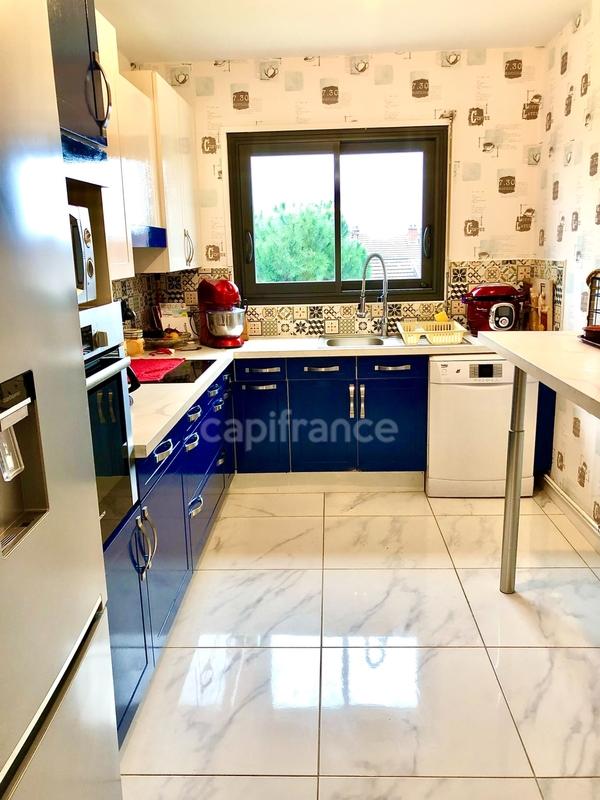 Appartement - 123 m² - 6 pièces