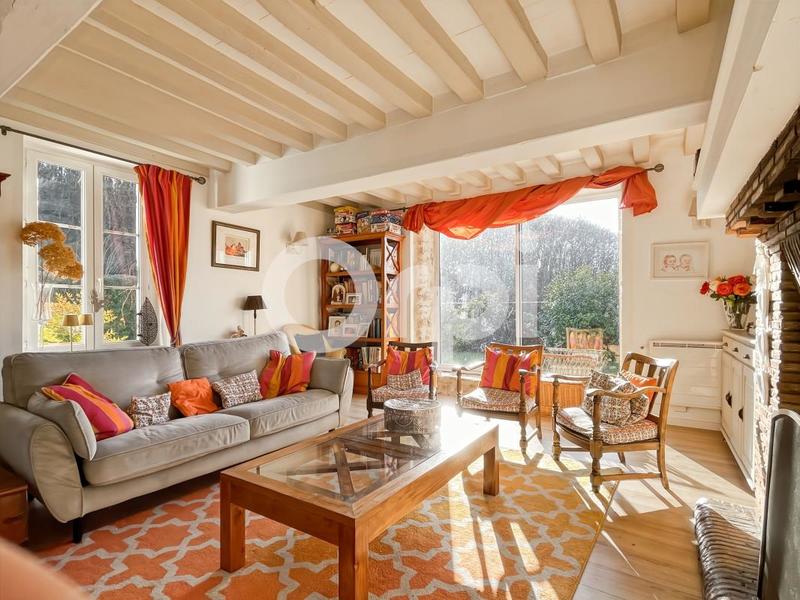 Maison - 175 m² - 8 pièces