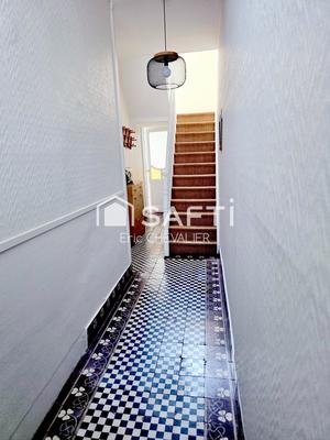 Maison - 120 m² - 5 pièces