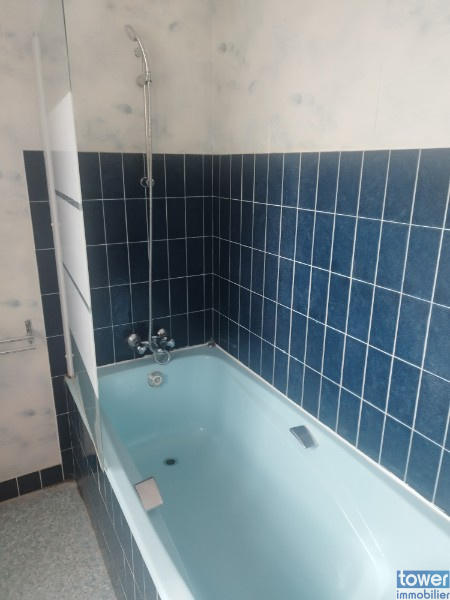 Local commercial - 1 088 m² - 1 pièce