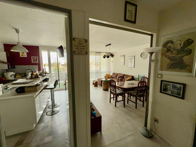 Appartement - 75 m² - 4 pièces