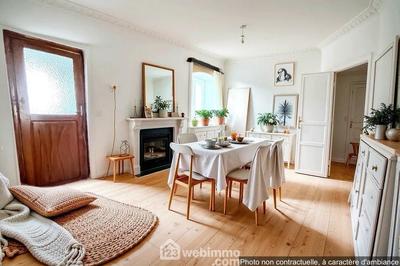 Maison - 172 m² - 9 pièces