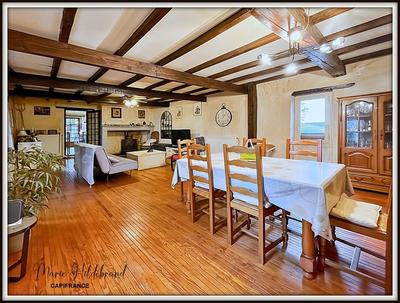 Maison - 193 m² - 6 pièces