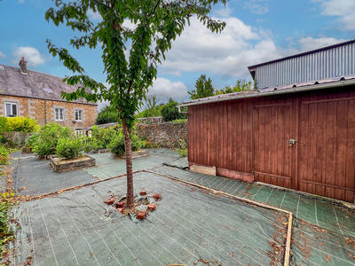 Maison - 161 m² - 7 pièces