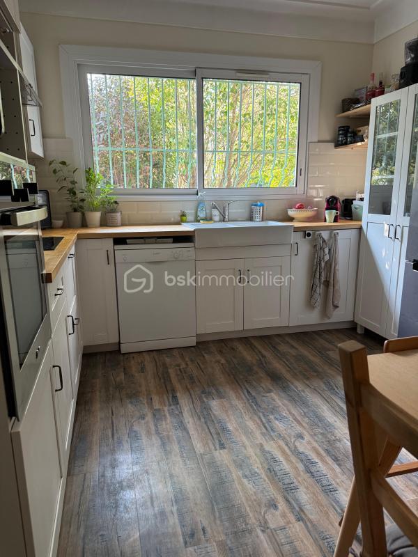 Maison traditionnelle - 110 m² - 5 pièces