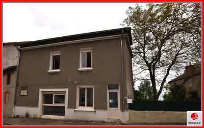 Maison - 75 m² - 5 pièces
