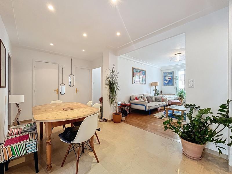 Appartement - 102 m² - 5 pièces