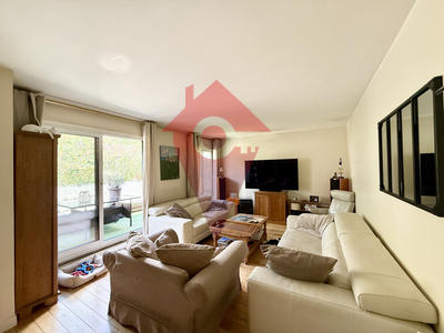 Appartement - 82 m² - 5 pièces