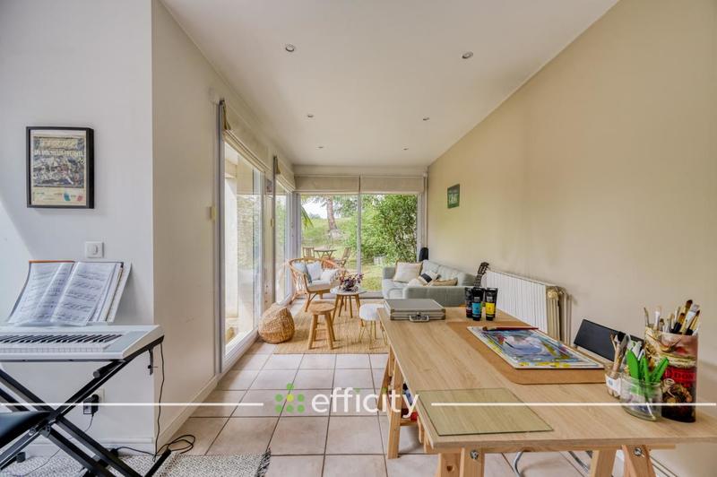 Maison - 150 m² - 6 pièces