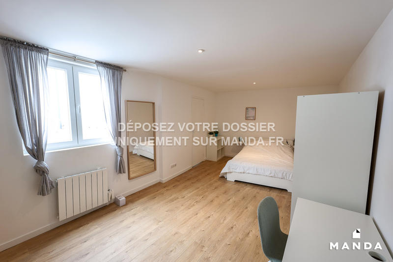 Chambre - 13 m² - 7 pièces