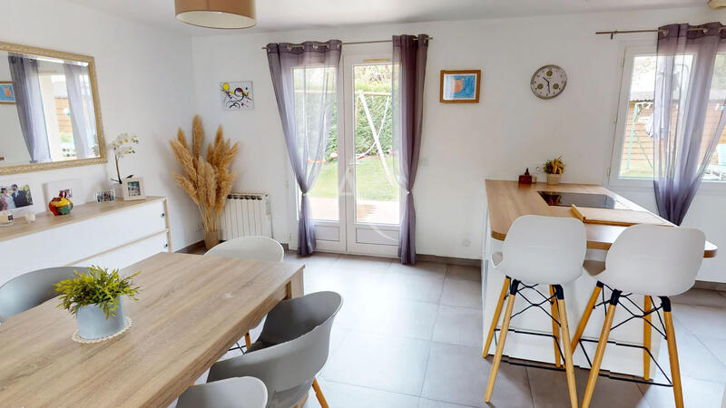 Maison - 125 m² - 5 pièces