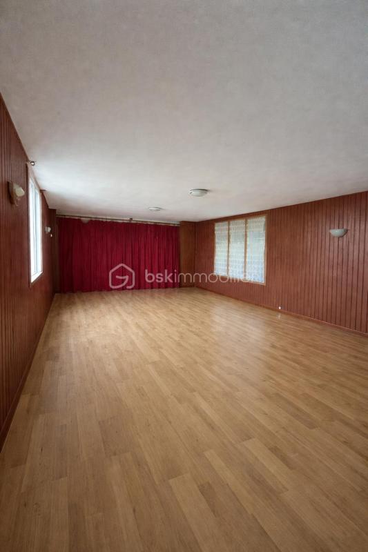 Bureau - 640 m² - 7 pièces