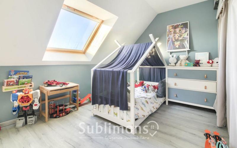 Maison - 100 m² - 4 pièces