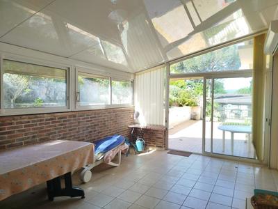 Propriété - 187 m² - 6 pièces