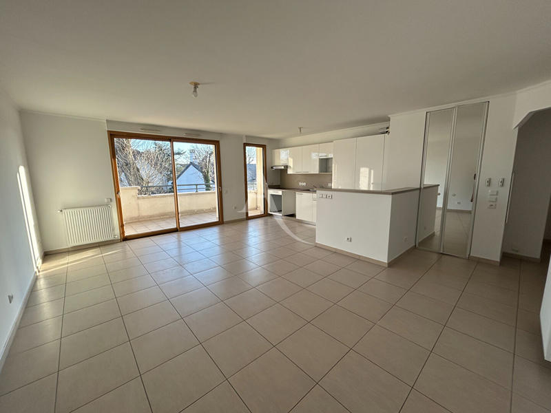 Appartement - 75 m² - 3 pièces