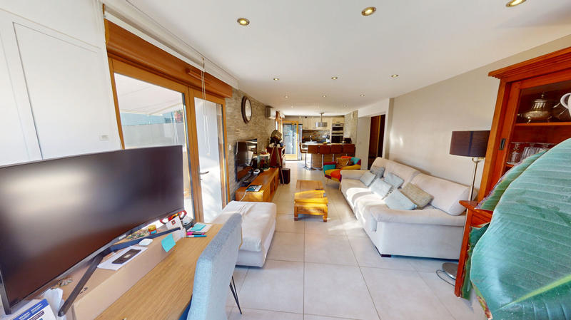 Appartement - 100 m² - 4 pièces