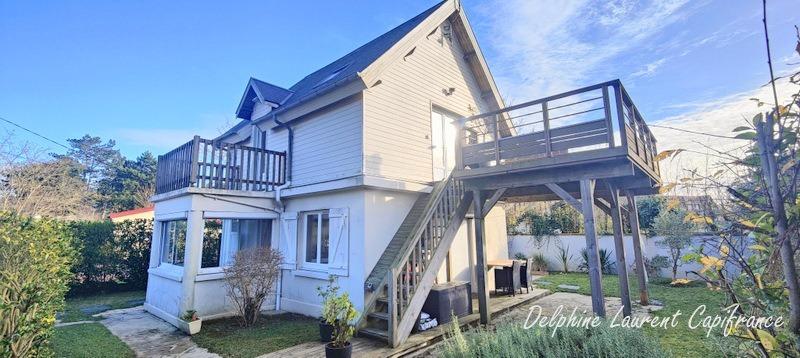 Maison - 94 m² - 5 pièces