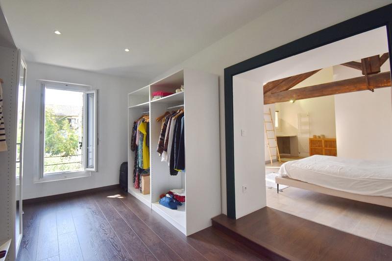 Maison - 419 m² - 9 pièces