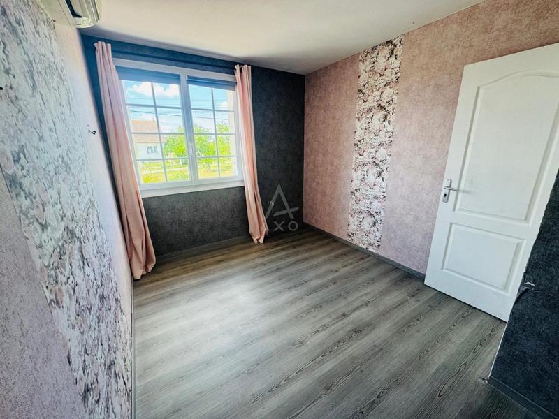 Maison - 140 m² - 5 pièces