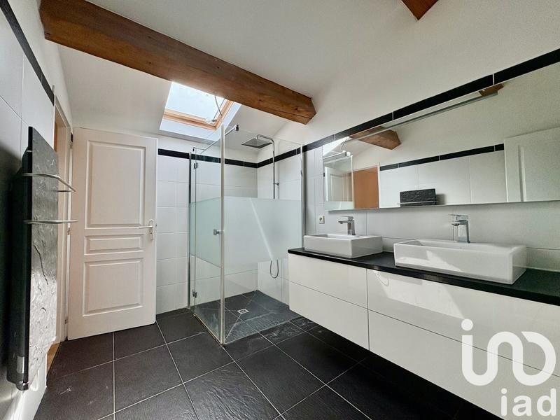 Maison de ville - 133 m² - 5 pièces