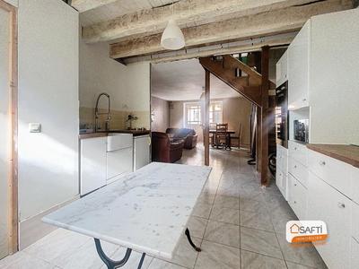 Maison - 90 m² - 4 pièces