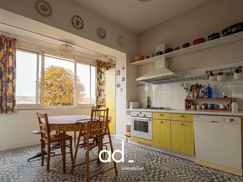 Maison ancienne - 180 m² - 8 pièces