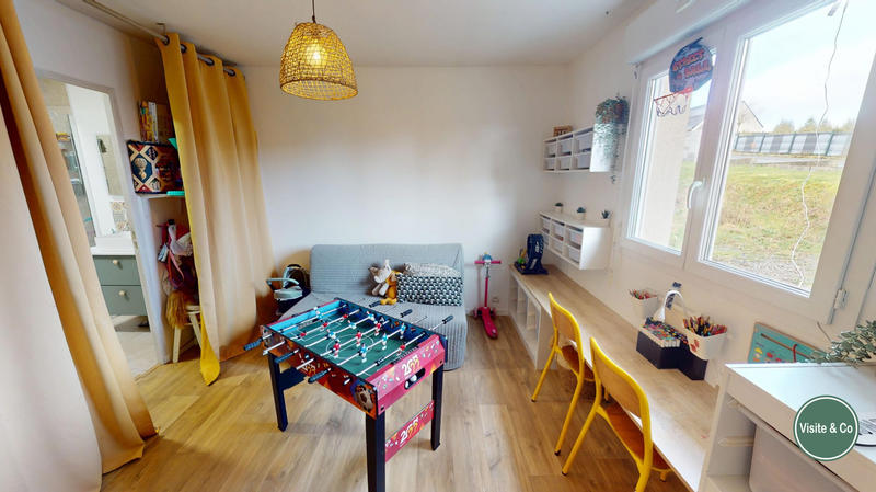 Maison - 113 m² - 6 pièces