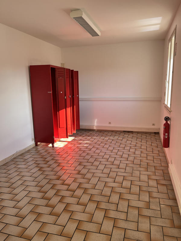 Local commercial - 194 m²